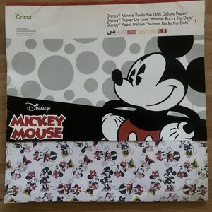 Cricut Deluxe Paper Set Disney Minnie Rocks the Dots Mickey Mouse New Still Seal